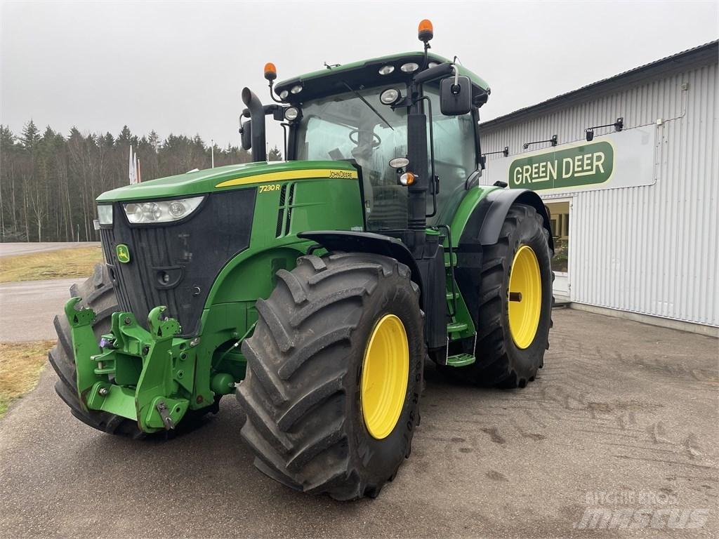 John Deere 7230R Traktoren