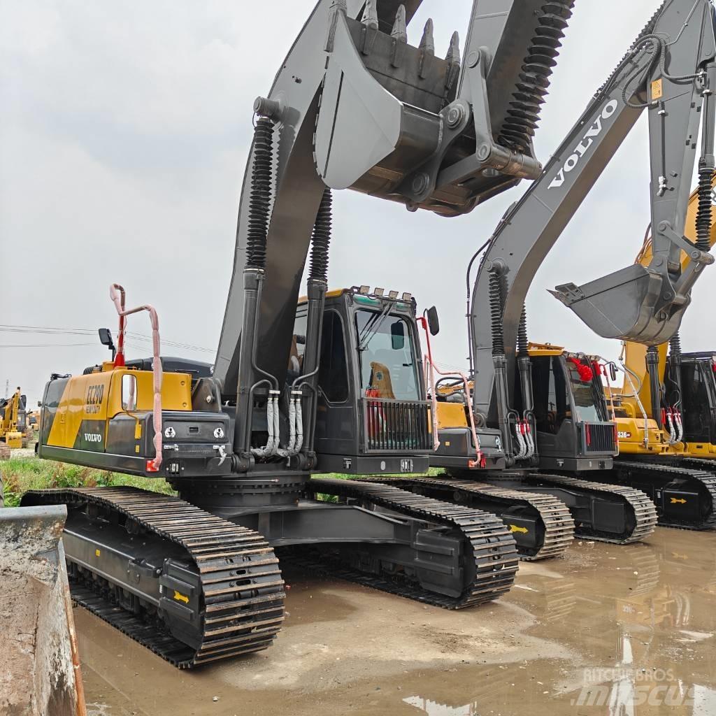 Volvo 290D Raupenbagger