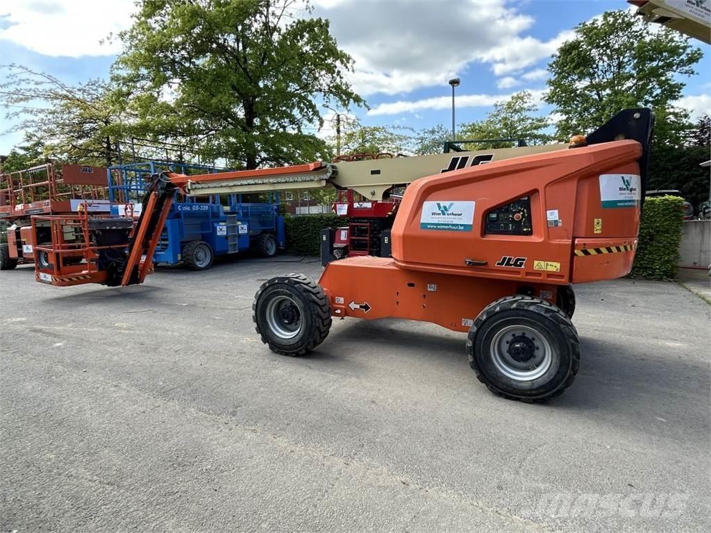 JLG 460SJ (4568) Teleskopbühnen