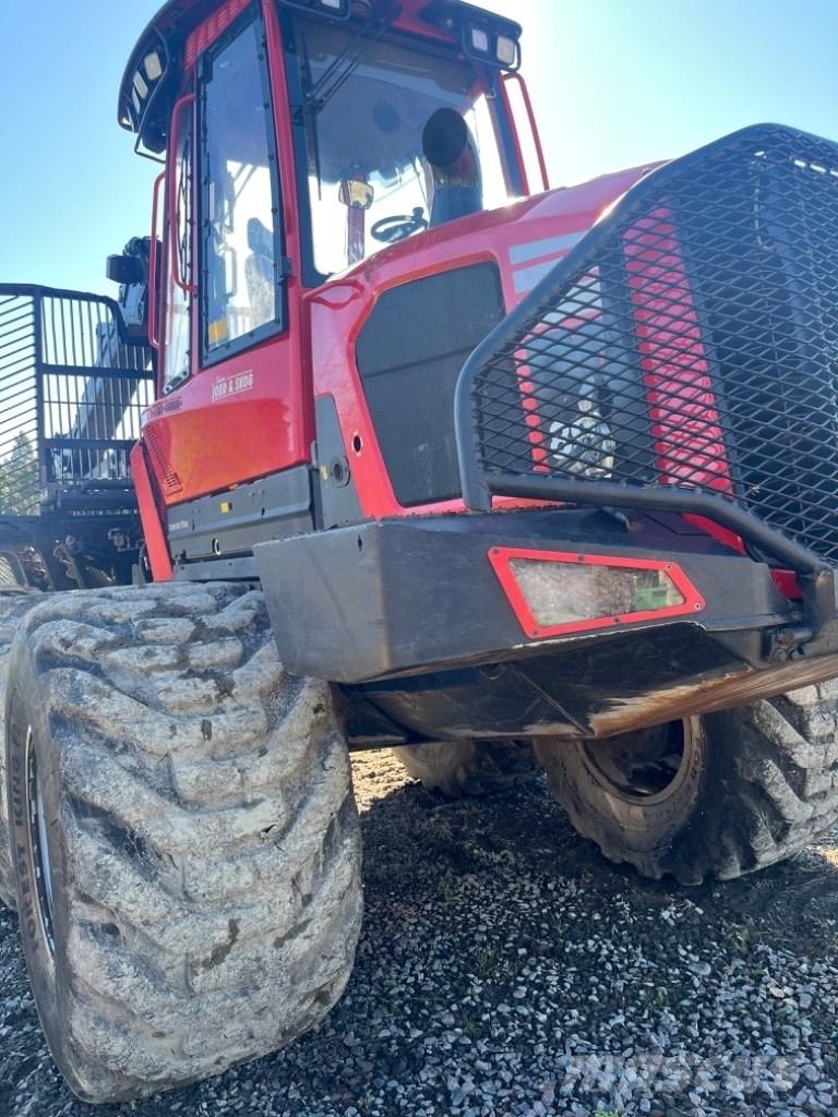 Komatsu 895 Forwarder