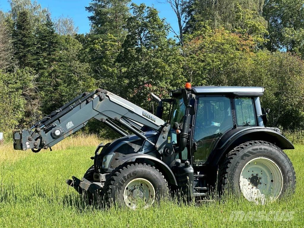 Valtra N 123 H5 Traktoren