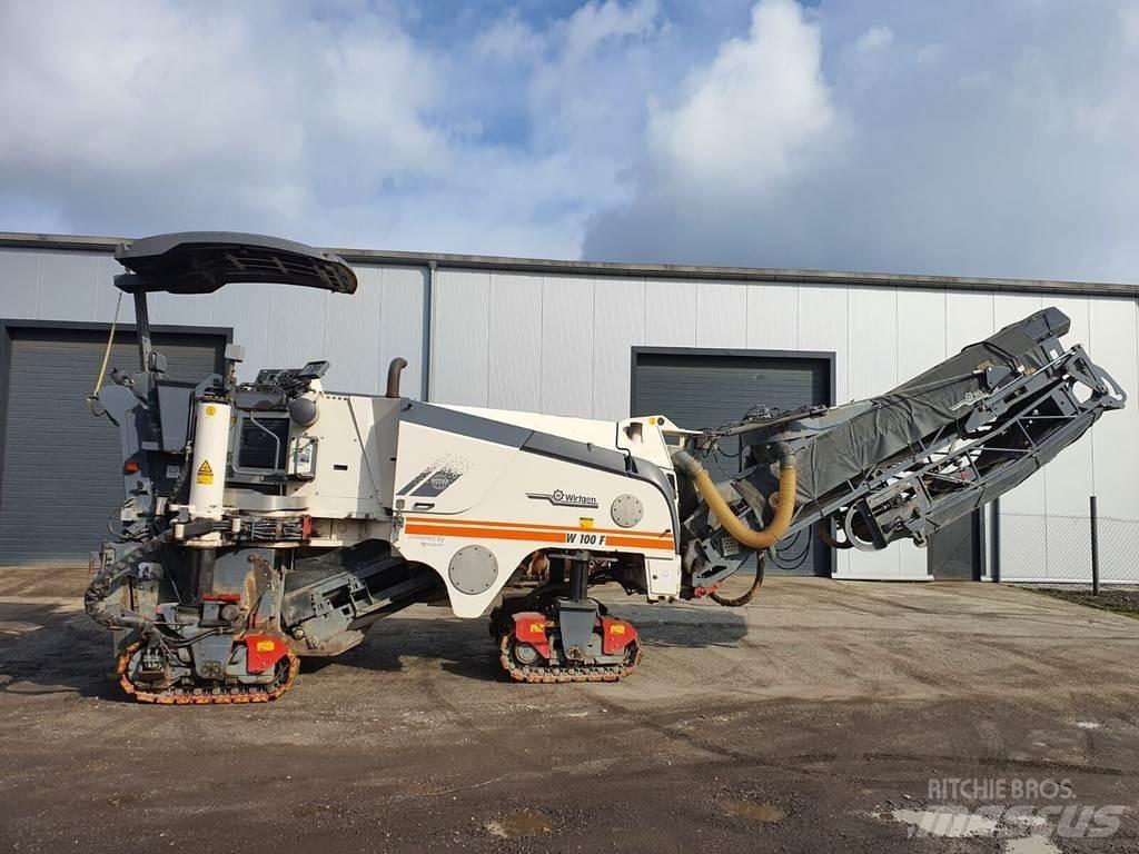 Wirtgen W100F Asphaltfräsen