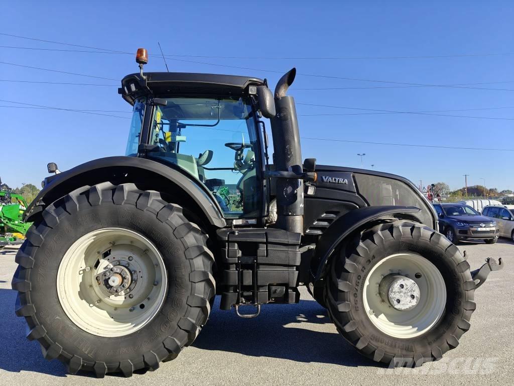 Valtra S 353 Traktoren