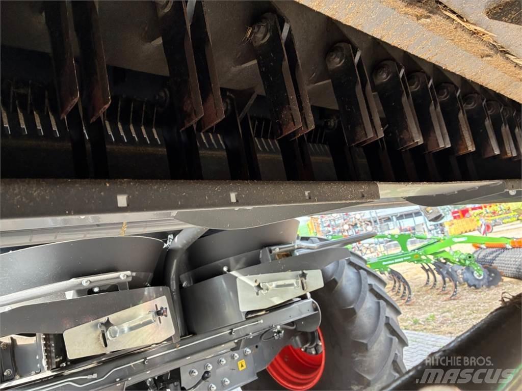 CLAAS Trion 650 Mähdrescher