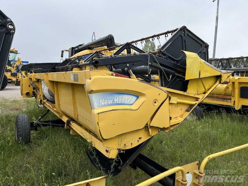 New Holland CSX 7080 Mähdrescher