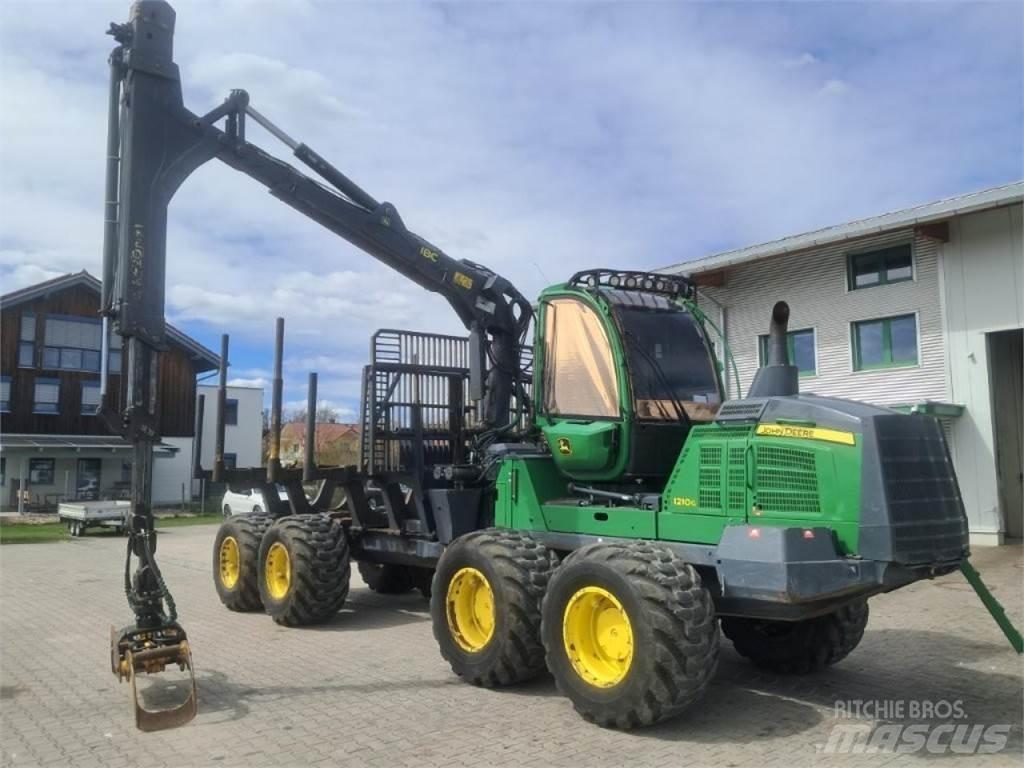 John Deere 1210 G Forwarder