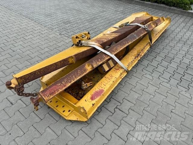 CAT 745 TAIL GATE Dumper - Knickgelenk