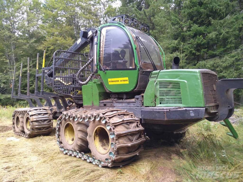 John Deere 810 E Forwarder