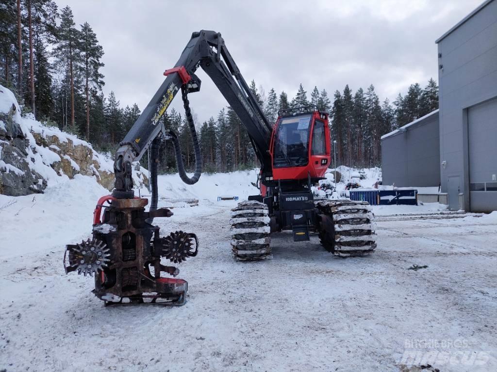Komatsu 901XC Harvester