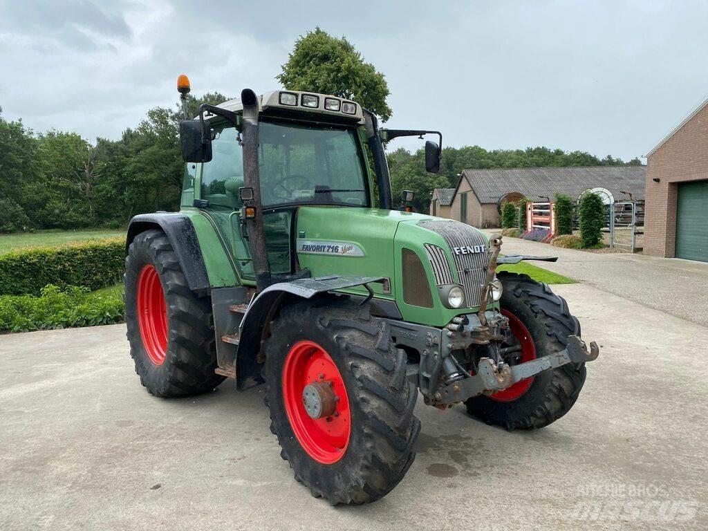 Fendt 716 Traktoren
