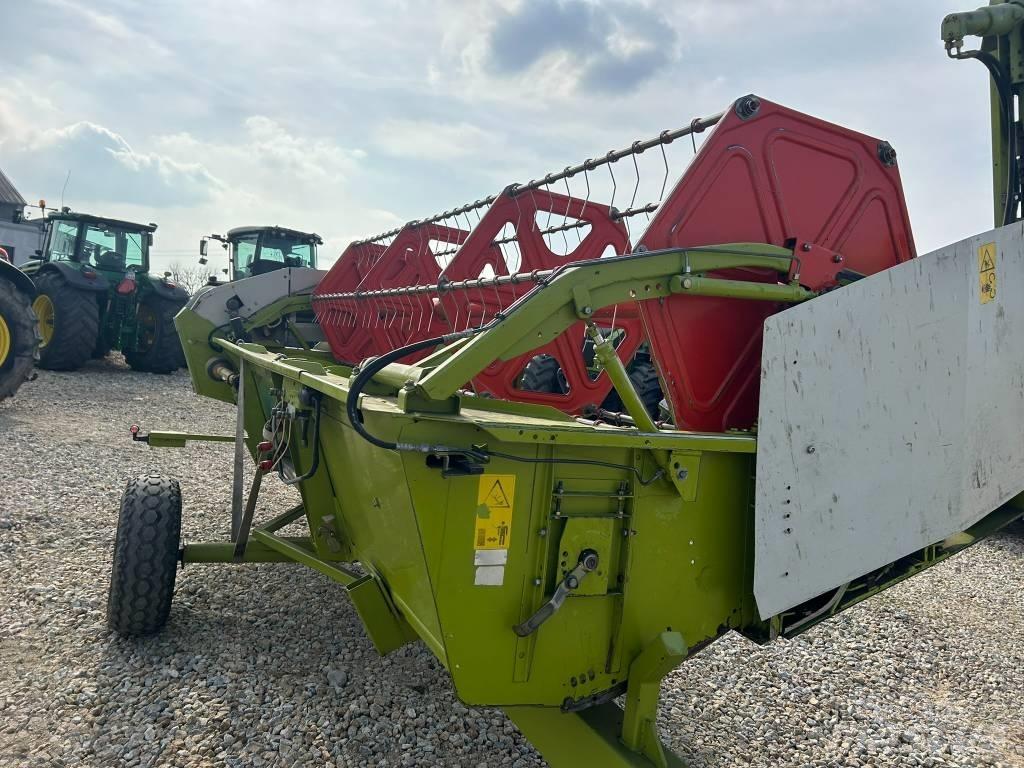 CLAAS Medion 310 Mähdrescher
