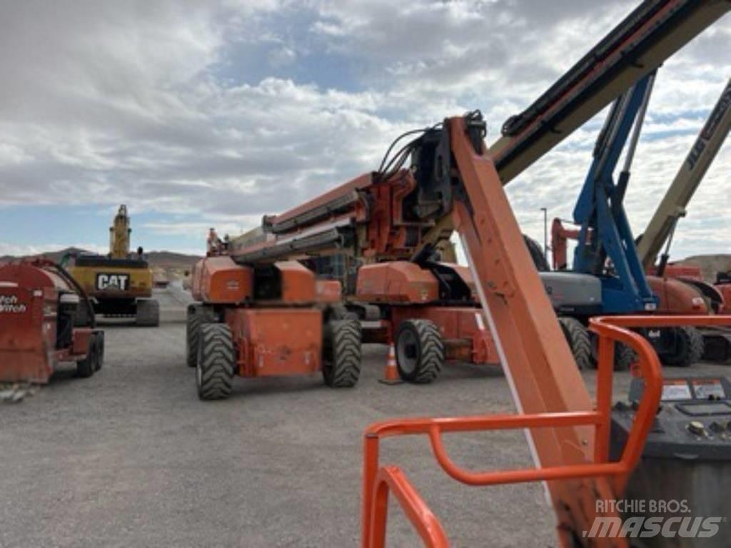 JLG 1200 SJP Teleskopbühnen