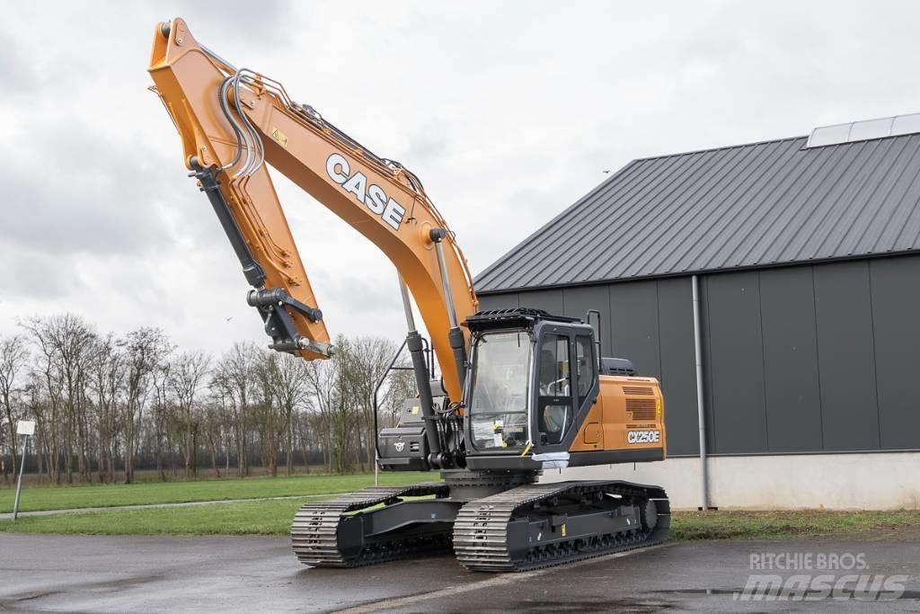 CASE CX 250E Raupenbagger