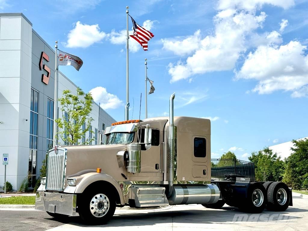 Kenworth W 900 Sattelzugmaschinen
