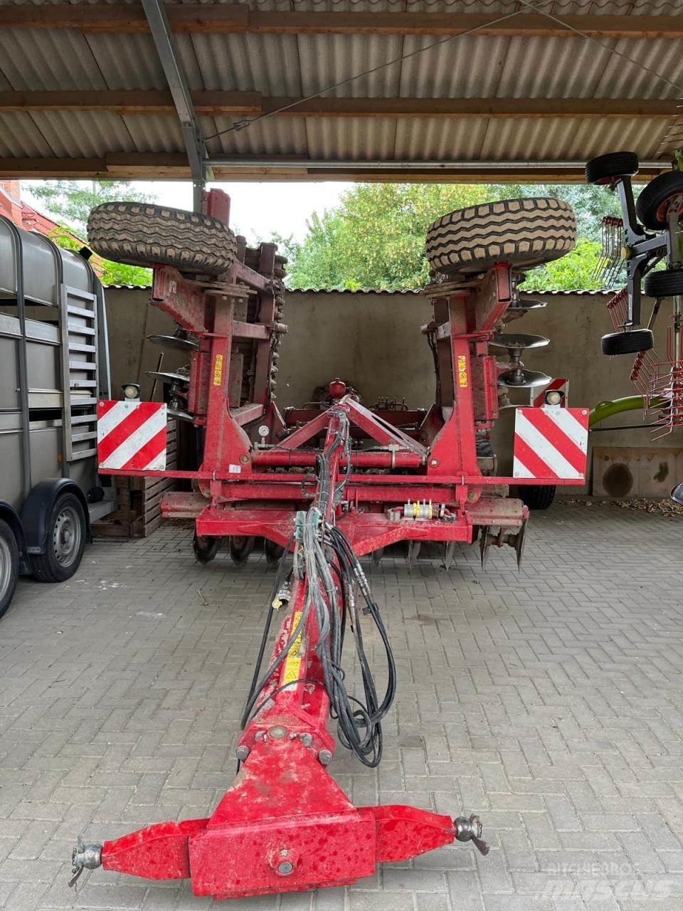 Horsch Joker 5 RT Scheibeneggen