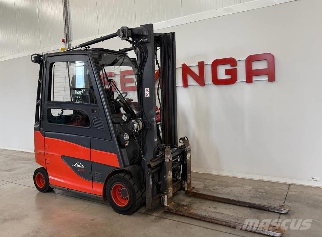 Linde 10984 - E25 Elektrostapler