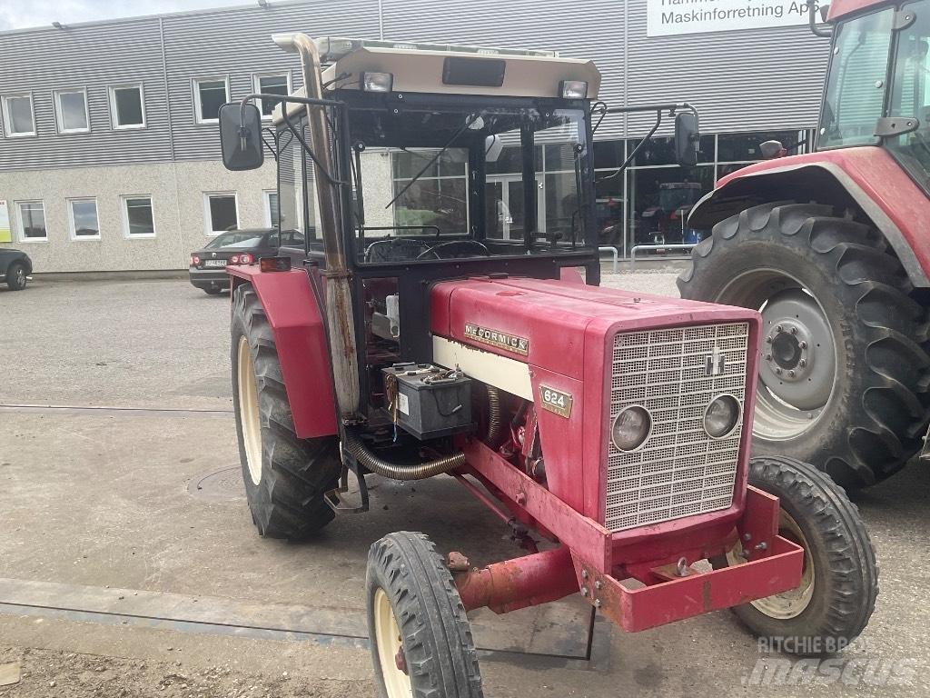 IH 624 Traktoren