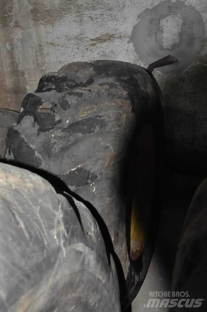 Nokian 620/55x30.5 Reifen