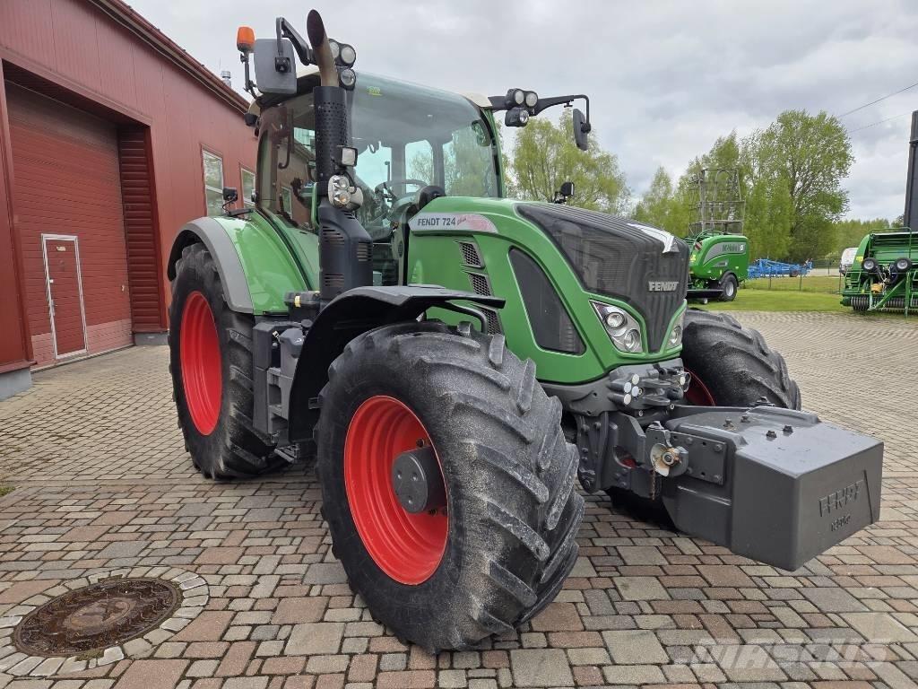 Fendt 724 Profi Traktoren
