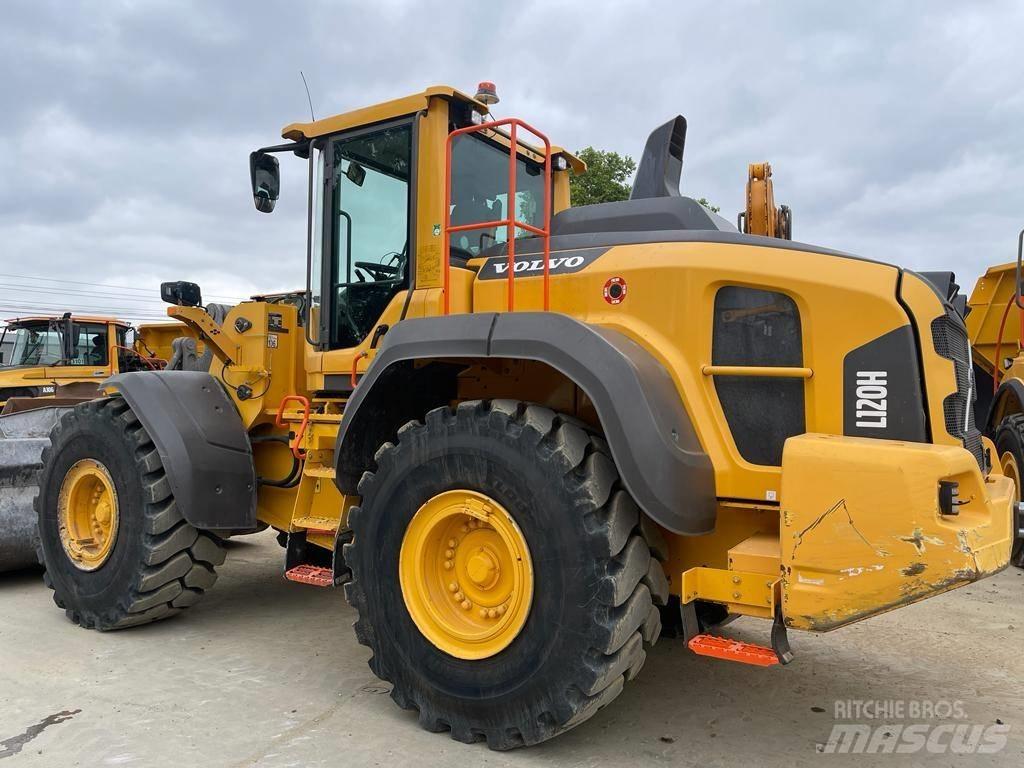 Volvo L 120 H Radlader
