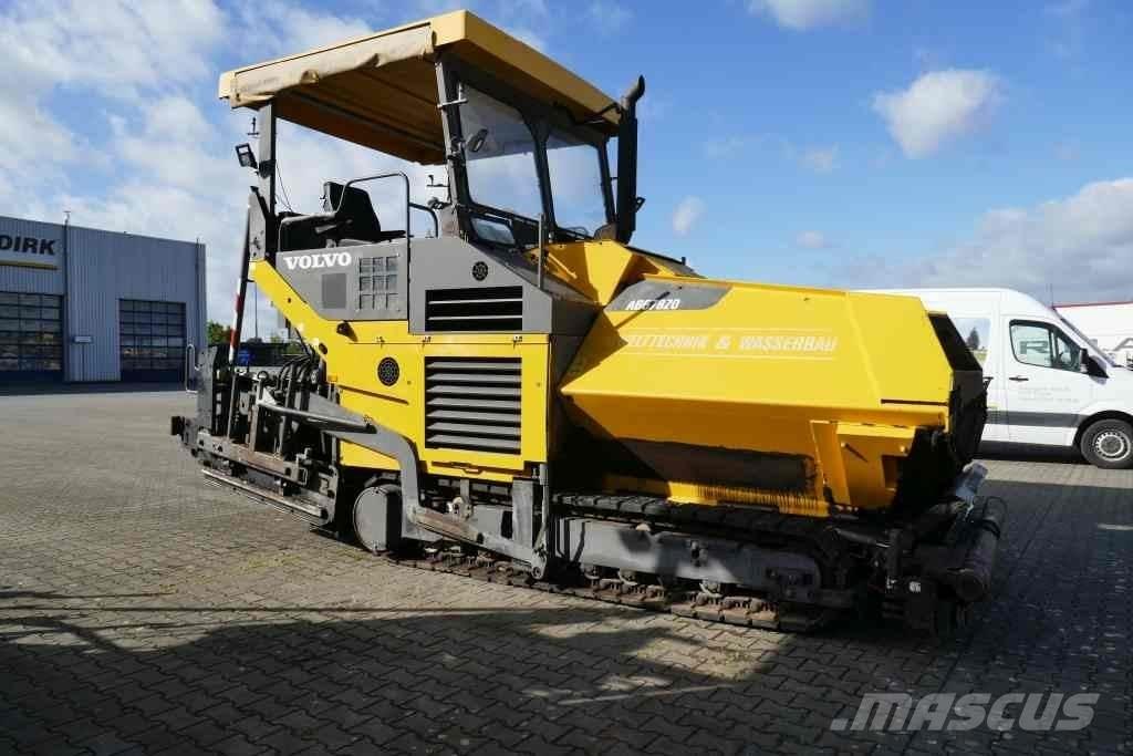 Volvo ABG 7820 Strassenfertiger