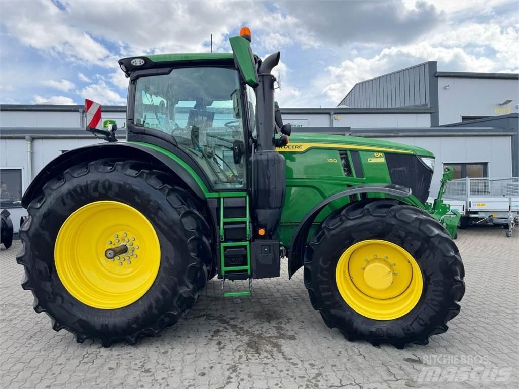 John Deere 6R 250 Traktoren