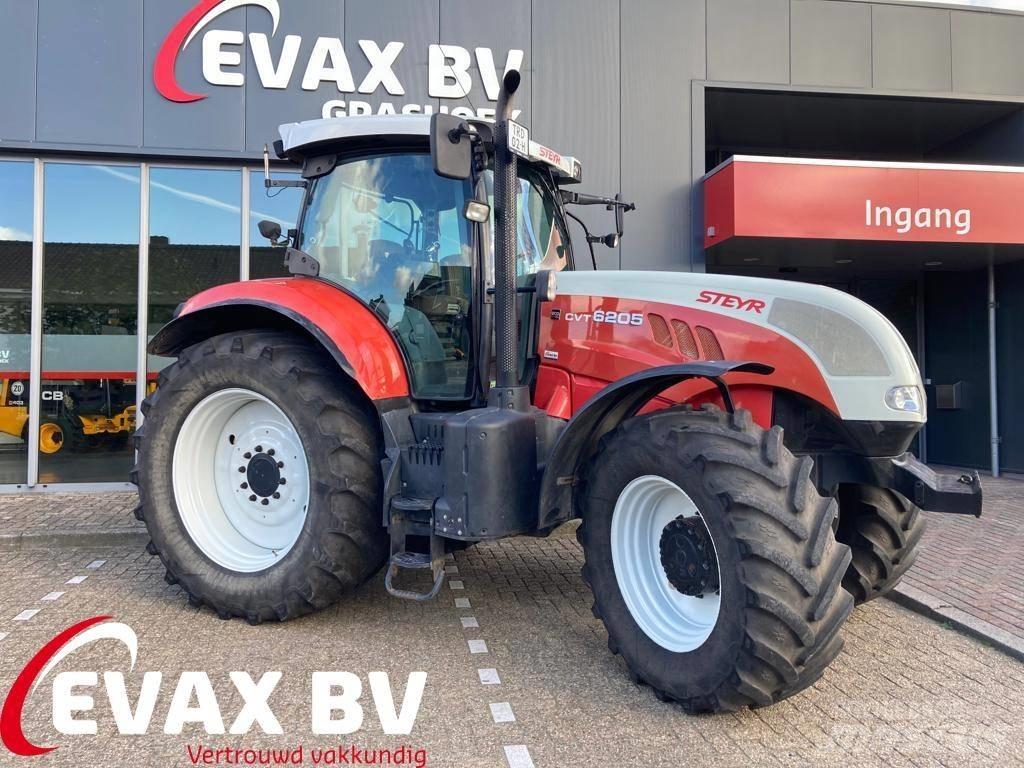 Steyr 6205 CVT Traktoren