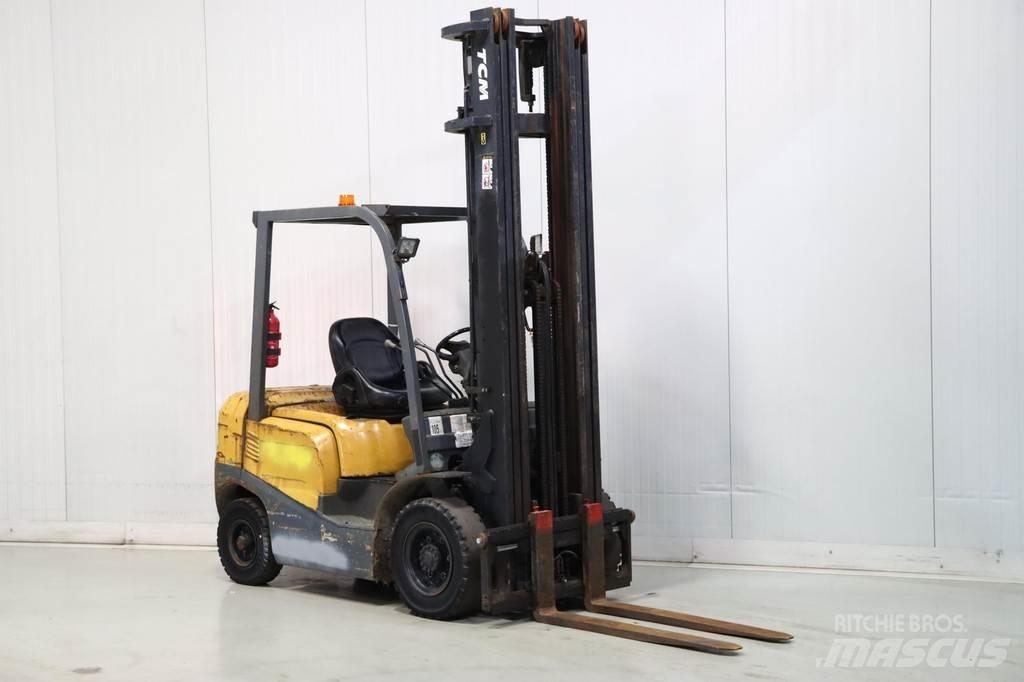 TCM FD25T3 Dieselstapler