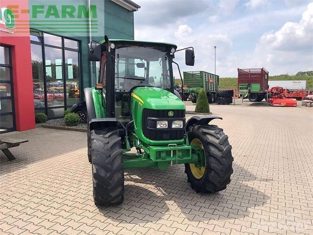 John Deere 5070 m Traktoren