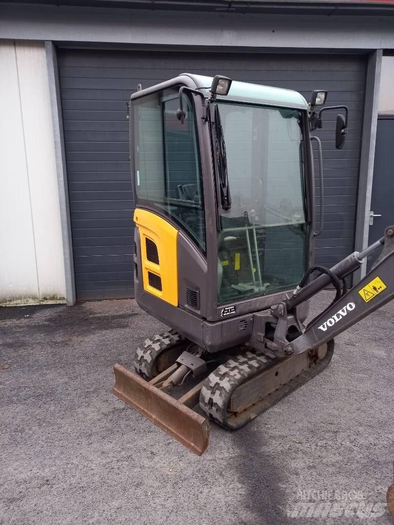 Volvo EC 15 Minibagger < 7t
