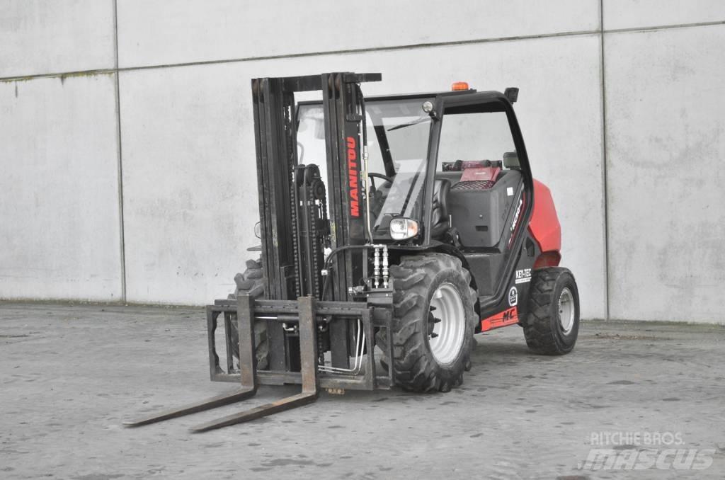 Manitou MC 30-4 Dieselstapler