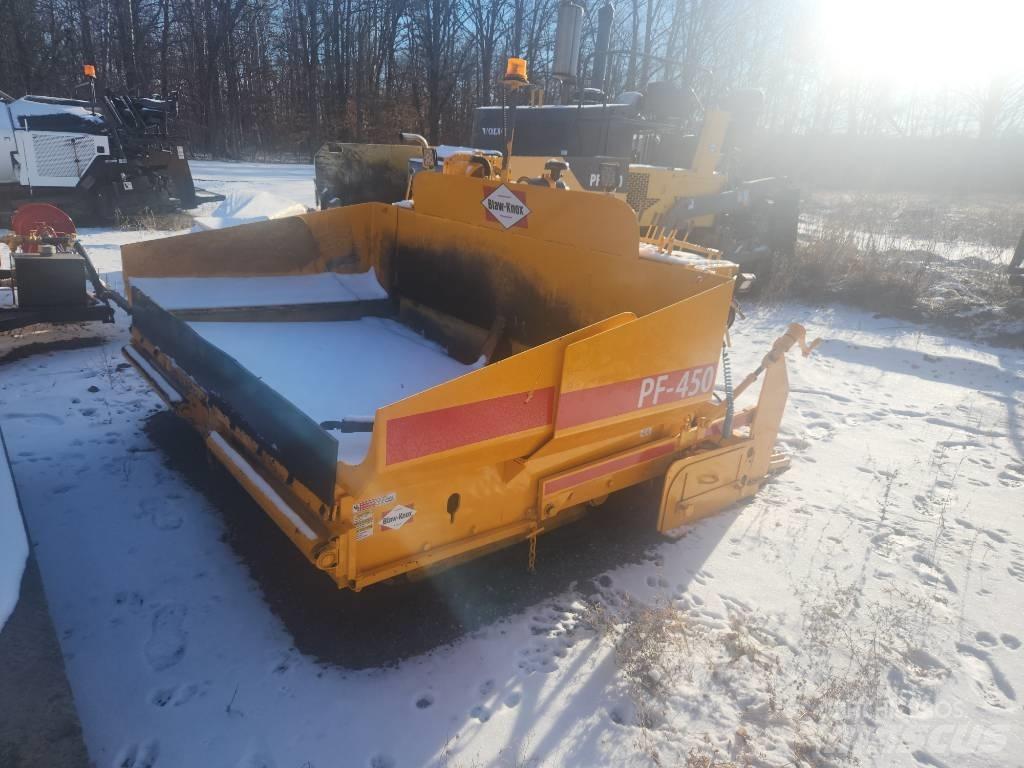 Blaw-Knox M450 Strassenfertiger
