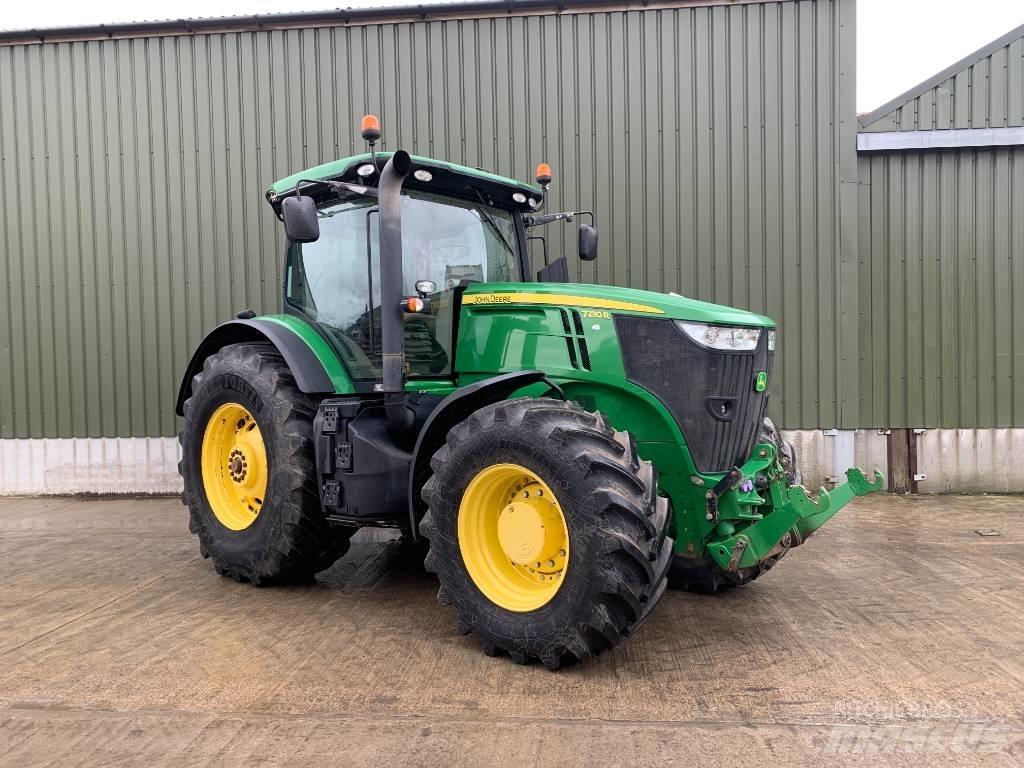 John Deere 7230 R Traktoren