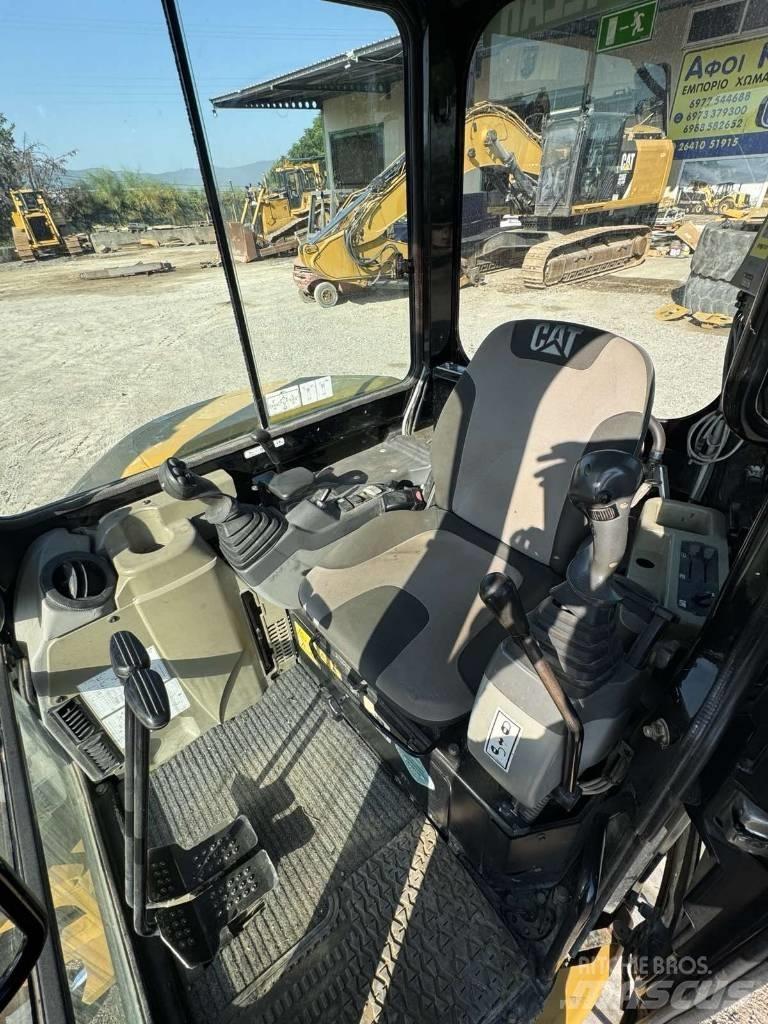 CAT 305 C CR Minibagger < 7t