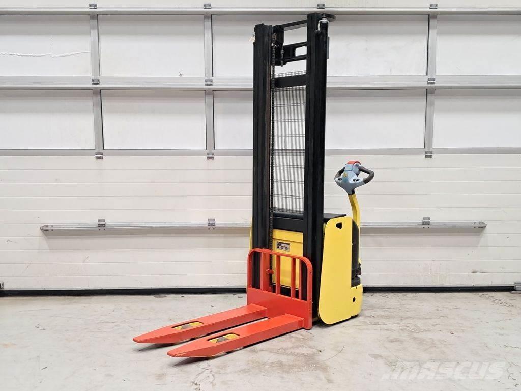 Hyster S1.0 AC Deichselstapler
