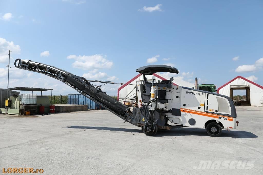 Wirtgen W 100 Asphaltfräsen