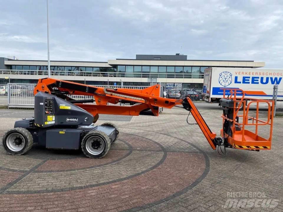 JLG M 450 AJ Gelenkteleskoparbeitsbühnen