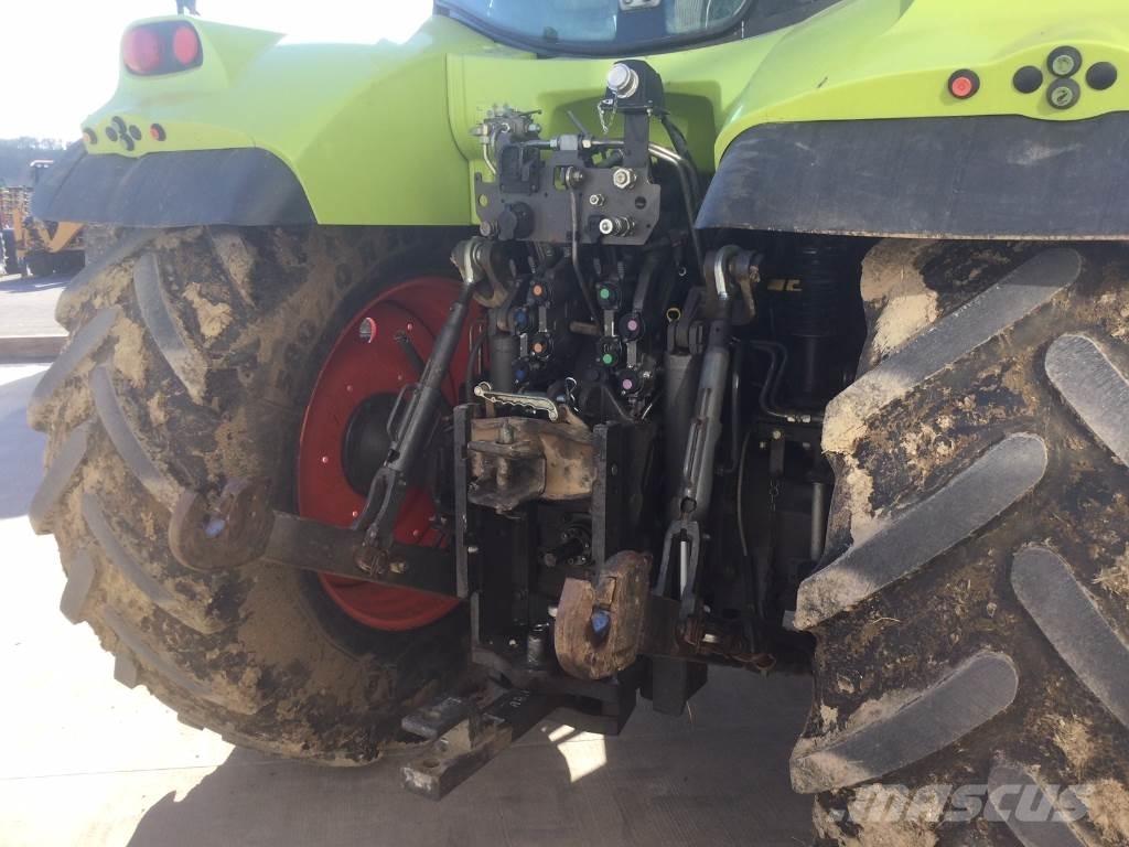 CLAAS ARION 620 Traktoren