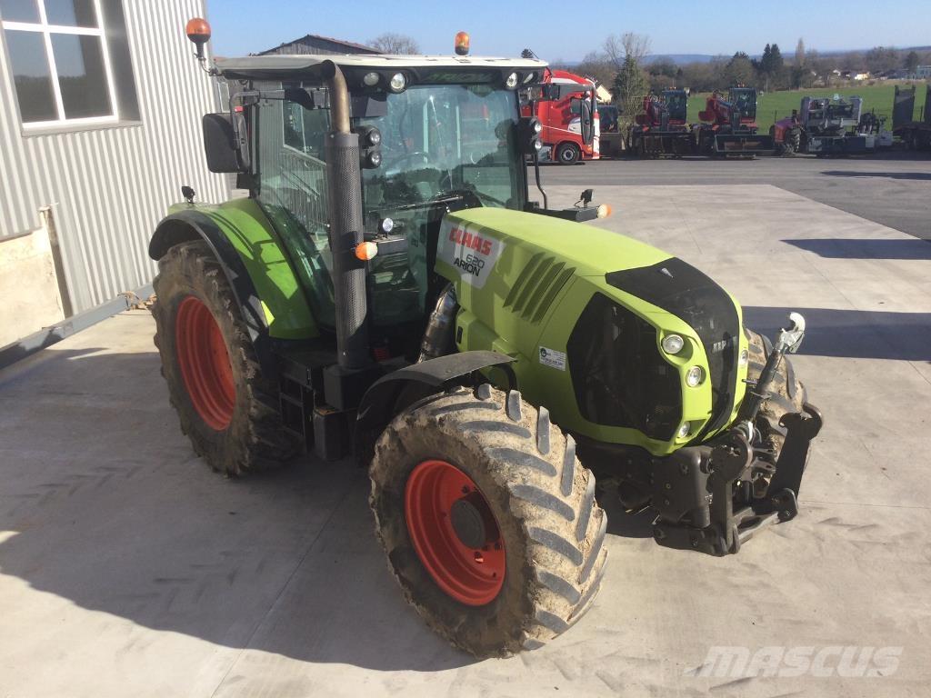CLAAS ARION 620 Traktoren