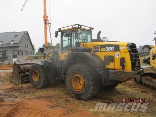 Komatsu WA 380 Radlader