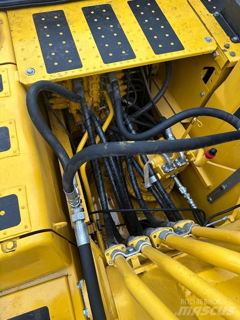Komatsu PC 200-8 Raupenbagger