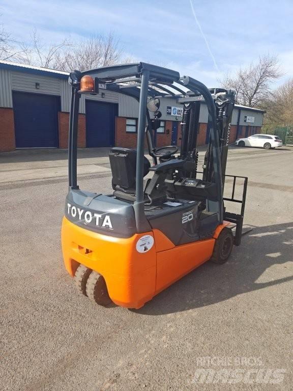 Toyota 8 FBET 20 Elektrostapler
