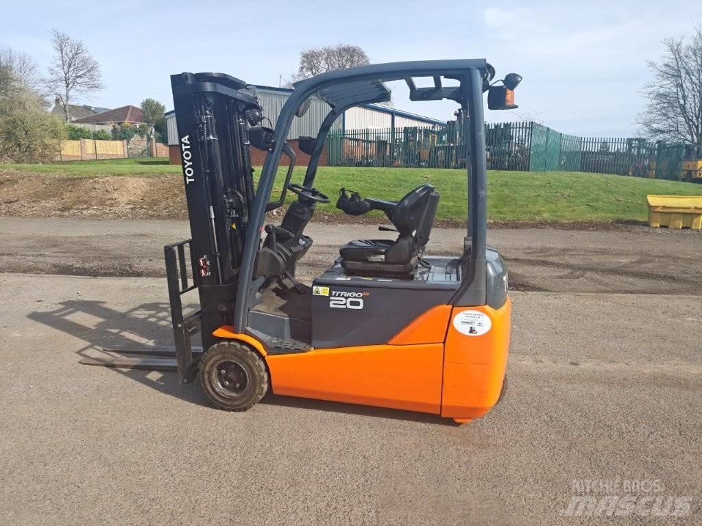 Toyota 8 FBET 20 Elektrostapler