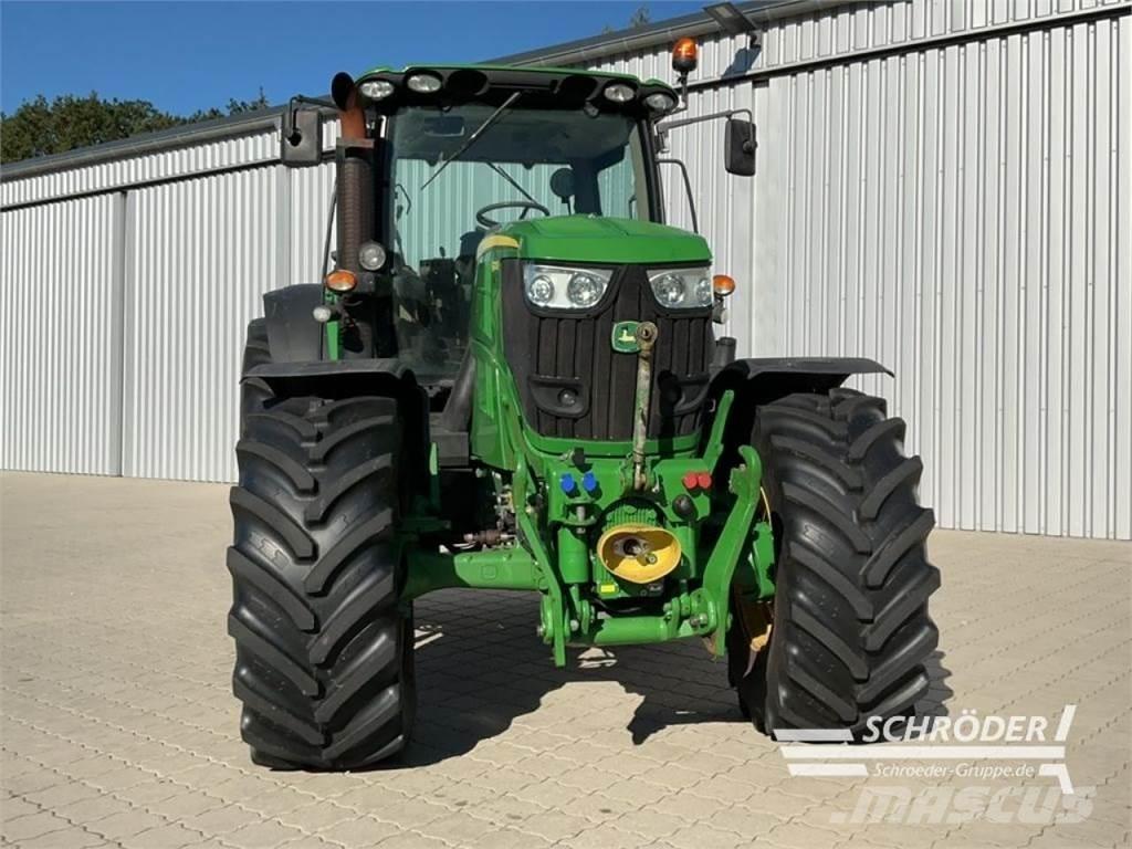 John Deere 6210 R Traktoren