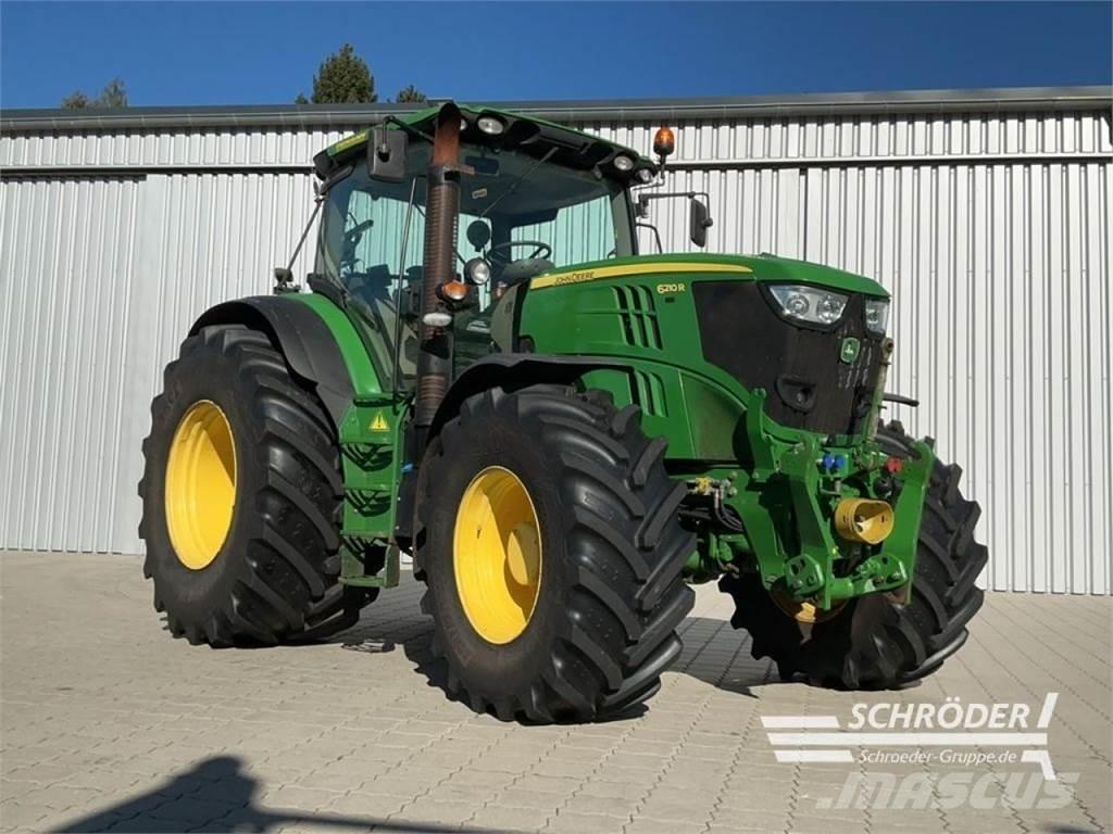 John Deere 6210 R Traktoren