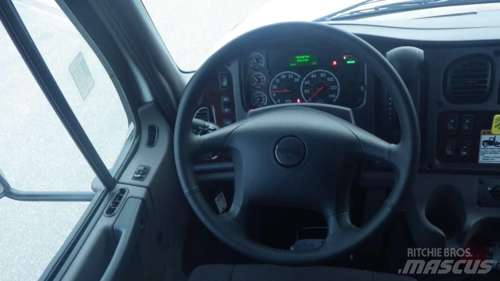 Freightliner M2 106 Wechselfahrgestell