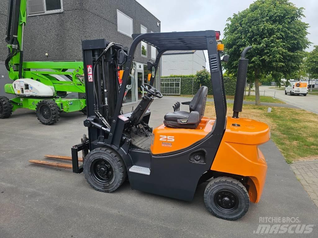 Doosan D 25 G Dieselstapler