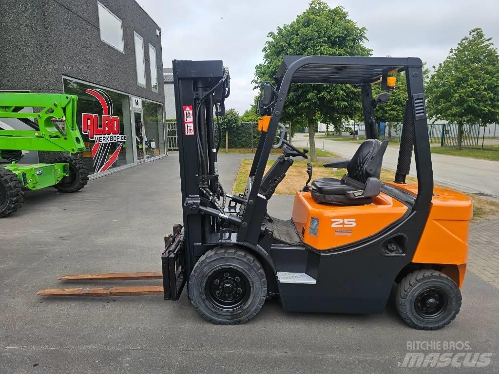 Doosan D 25 G Dieselstapler