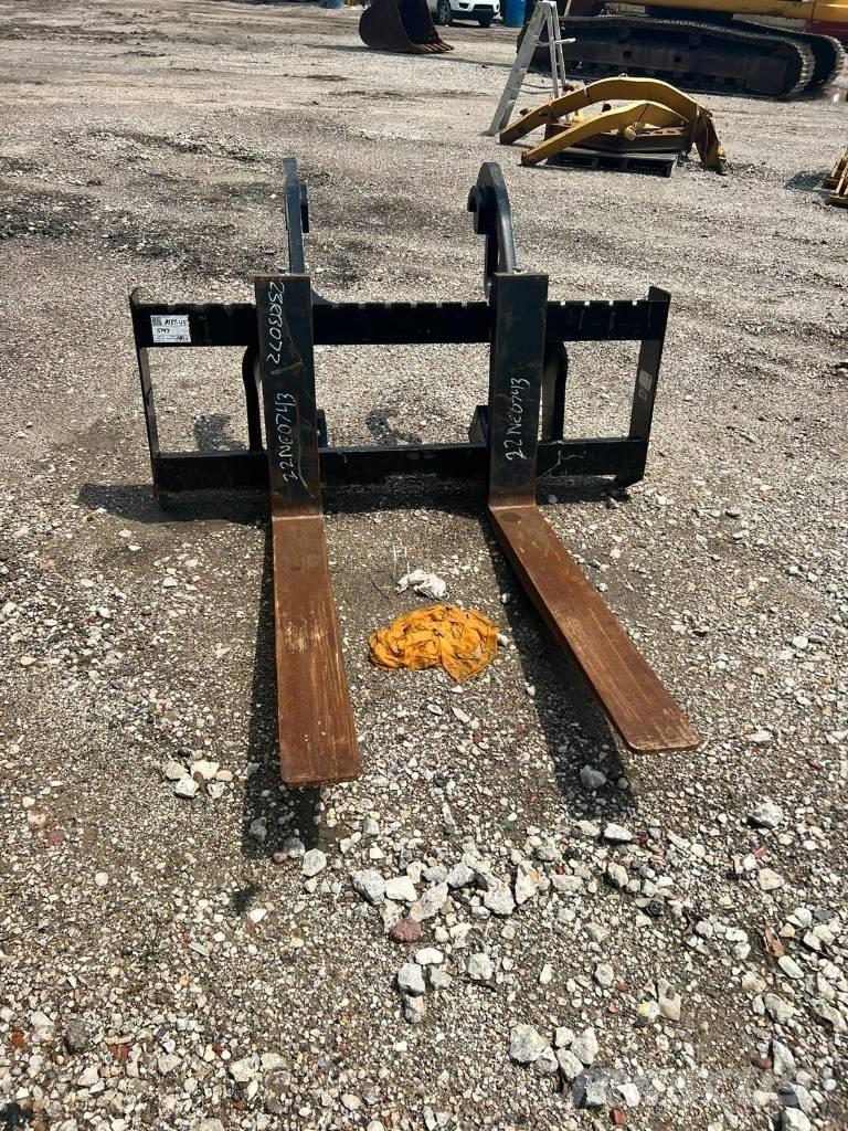 CAT Forks Radlader
