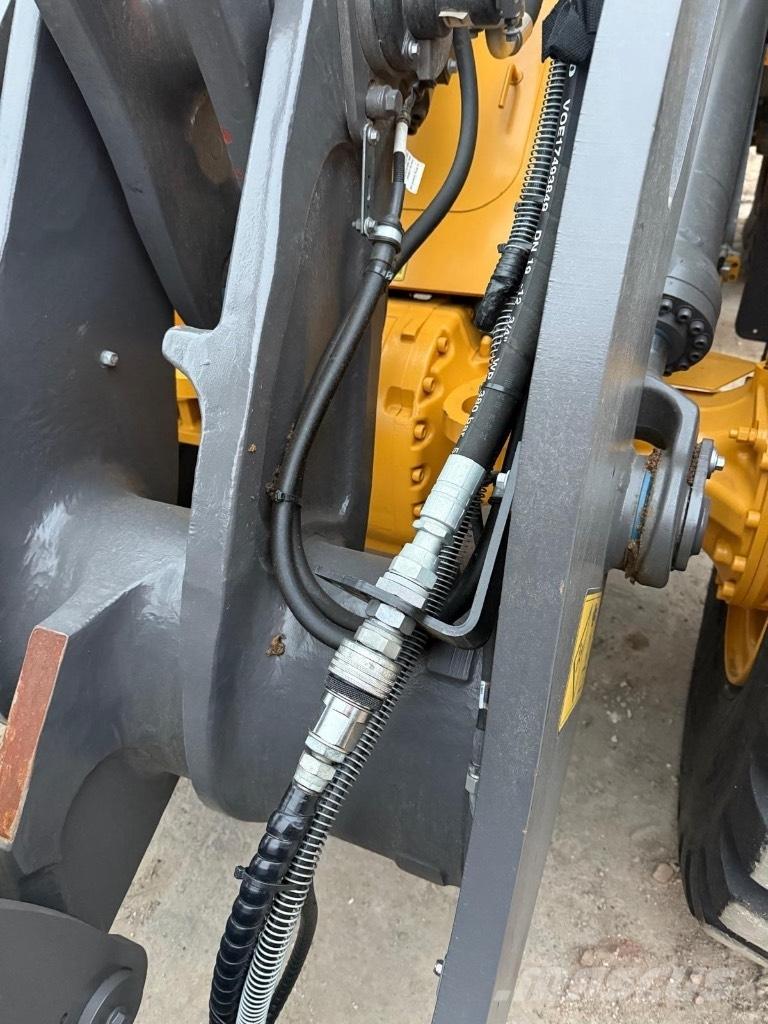Volvo L90H2 Radlader